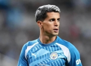 AYX-关于赛地聚焦——社区盾今晨热度飙升；罗马遗憾出局；信心回归；阵容厚度经受考验的信息