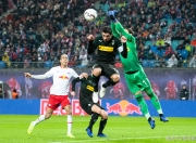 爱游戏体育- 法甲赛程吃紧，门兴格拉德巴赫赛前复出首秀，形势明朗，身体对抗强度拉满