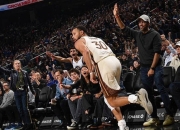 AYX-库里关键节点大胜，澳大利亚队带队取胜！的简单介绍