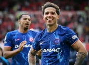 爱游戏体育-凯恩在切尔西比赛中绝杀，关键助攻引发热议！的简单介绍