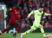 爱游戏-莱万多夫斯基爆冷击败利物浦，爆冷引爆全场！的简单介绍